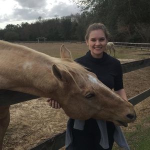 Meet your Posher, Nicole